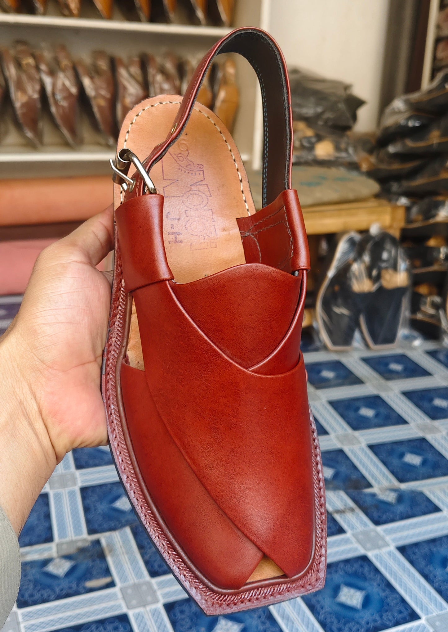 NOROZI SINGLE SOLE Mustered COLOR 211